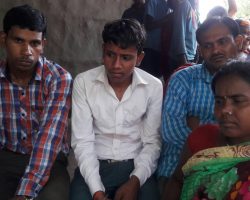 Photo of दलाल के चुंगल से लड़की को ग्रामीणों ने …..