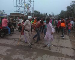 Photo of हत्या का आरोपी चढ़ा पब्लिक के हत्थे….
