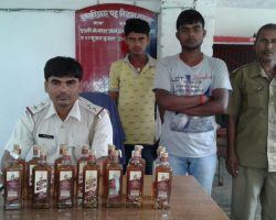 Photo of 15 बोतल विदेशी शराब के साथ कारोबारी गिरफ्तार