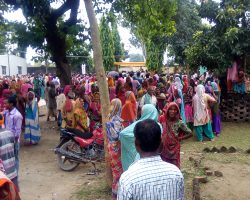 Photo of उपद्रवियों का सोनबरसा प्रखंड के उप प्रमुख कार्यलय में तांडव…