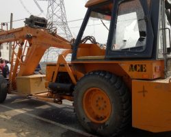Photo of JCB के चपेट में आने से पेड़ा बिक्रेता की मौत
