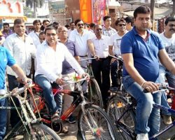 Photo of विरोध में डॉक्टरों ने निकाली साईकिल रैली