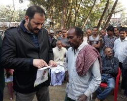 Photo of जनसंपर्क करते छातापुर विधायक नीरज कुमार बबलू